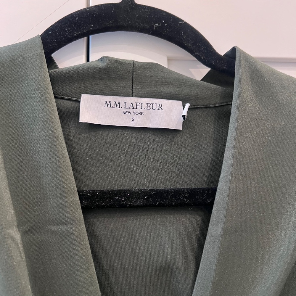 MM Lafleur Stretch Crepe Carly Dress in Dark Aloe - NWOT - Size 2 - Picture 4 of 4